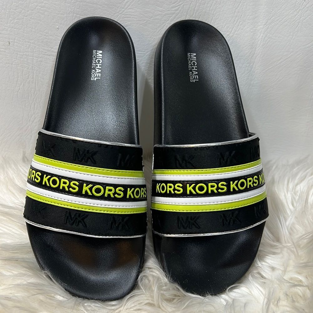 Michael Michael Kors Gilmore Slide MK Debossed Scuba Black Multi 9M New in Box